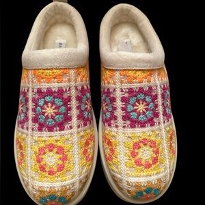 Granny Square Crochet Platform Clogs Size 7.5